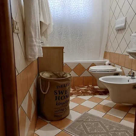 Apartment Cristina House *